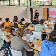 Photo of Ask your data! Build a full pipeline to get generative answers from a text dataset