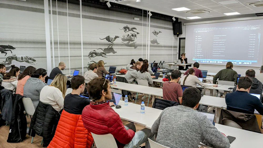 Photo of Machine Learning en producción: Experimentos con versionado de datos con DVC y VSCode