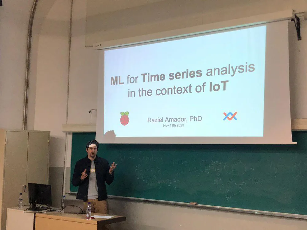 "Machine Learning for time-series analysis in the context of IoT", by Raziel Amador