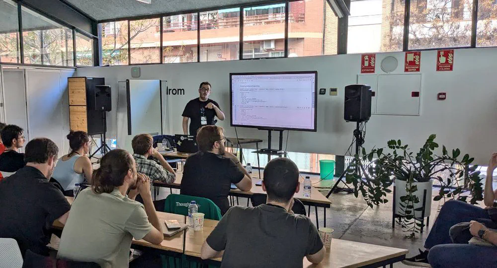 Photo of A deep dive into the Arrow Columnar format with pyarrow and nanoarrow