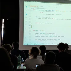 Photo of Keywords, BM25 y vectores: construyendo un buscador de texto desde cero